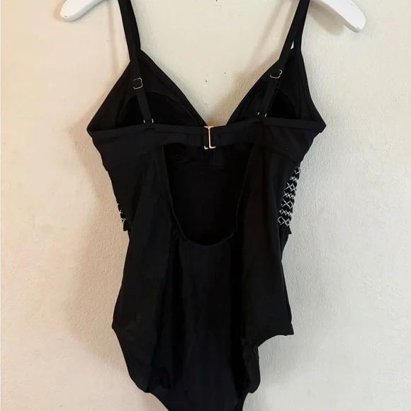 Kona Sol Black One Piece Swimsuit - Picture 2 of 8